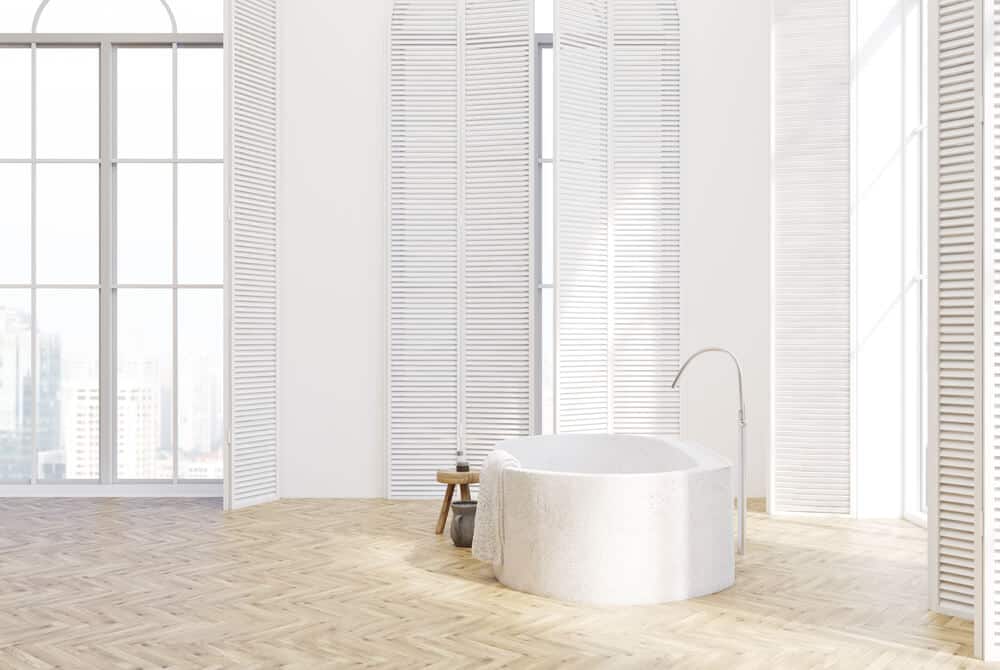 5 Best Moisture Resistant Blinds for Bathrooms and Laundries