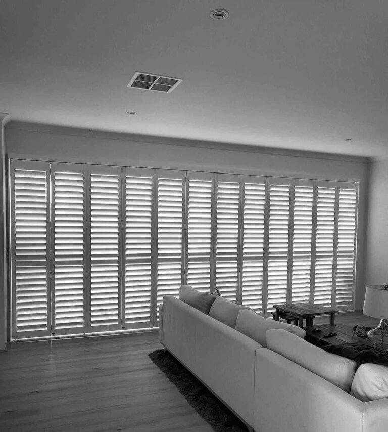 Timber Plantation Shutters 12